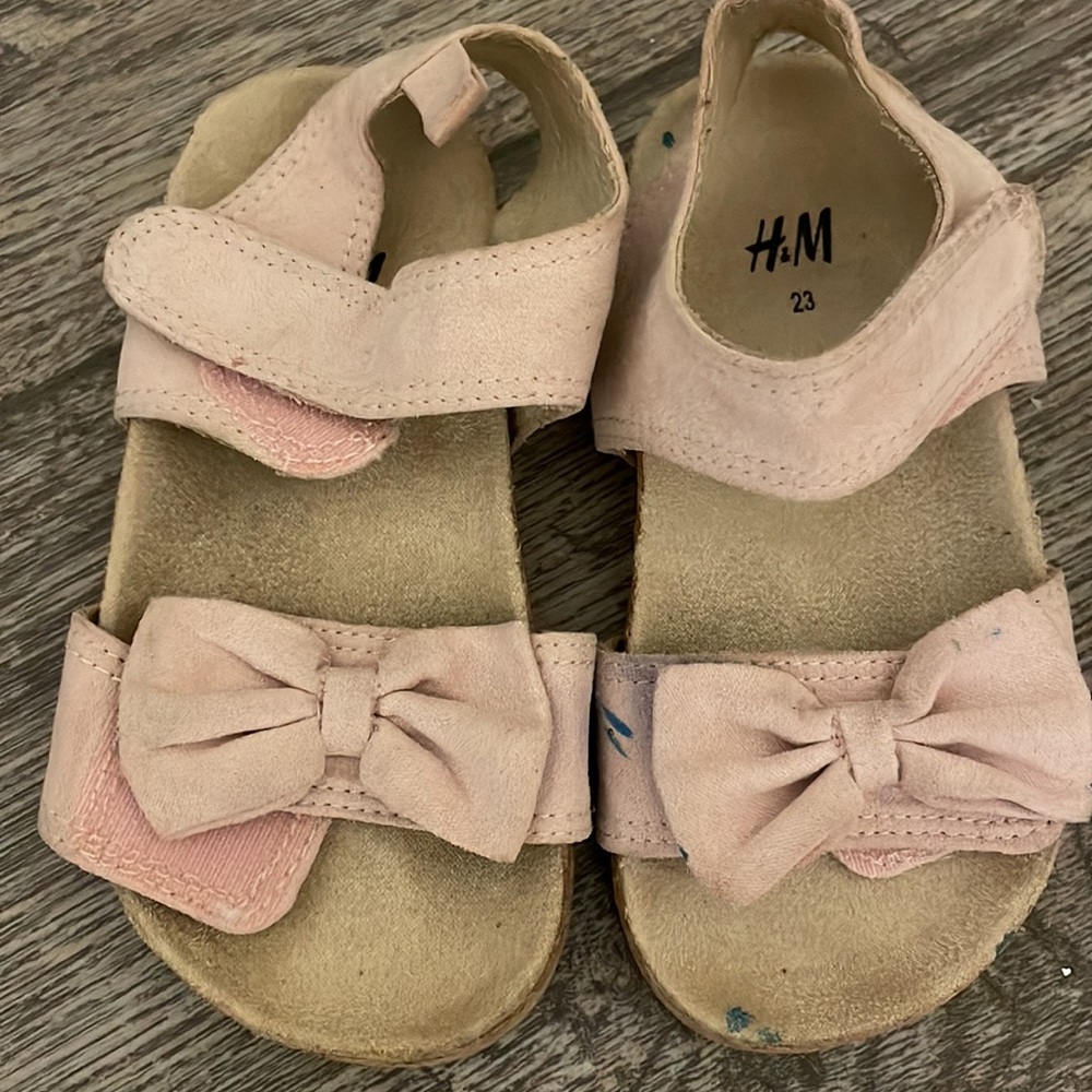 Sandals bundle - Picture 2 of 3
